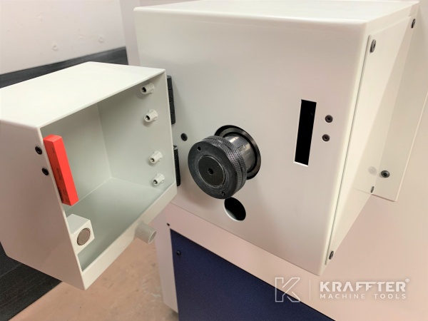 CNC Drehmaschine zu verkaufen : SCHAUBLIN 225 TM-CNC 20689-943 | Gebrauchte Werkzeugmaschinen