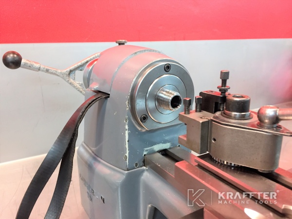 Kleine gebrauchte Metalldrehmaschine SCHAUBLIN 70 20689-920 bei Kraffter