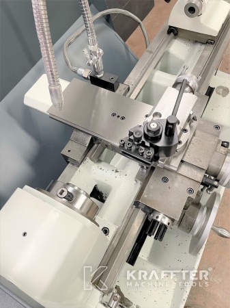 Konventionelle Drehmaschine für die Metallbearbeitung und Feinmechanik SCHAUBLIN 135 20689-978