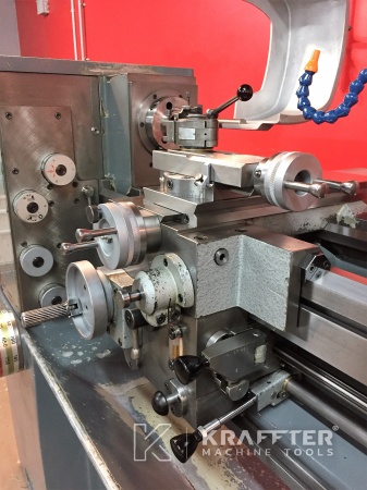 Konventionelle Drehmaschine für die Metallbearbeitung SCHAUBLIN 150 20689-898