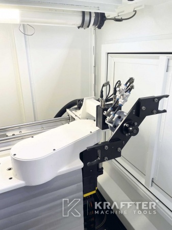 Präzisionsbearbeitung mit gebrauchten CNC Werkzeugschleifmaschine ISOG Fortis 20689-989