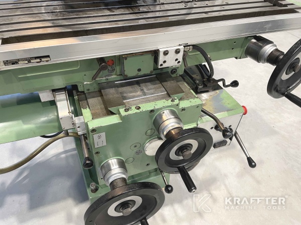 Konventionelle Fräsmaschine VERNIER FV300E 20690-011 - KRAFFTER, Händler für gebrauchte Werkzeugmaschinen