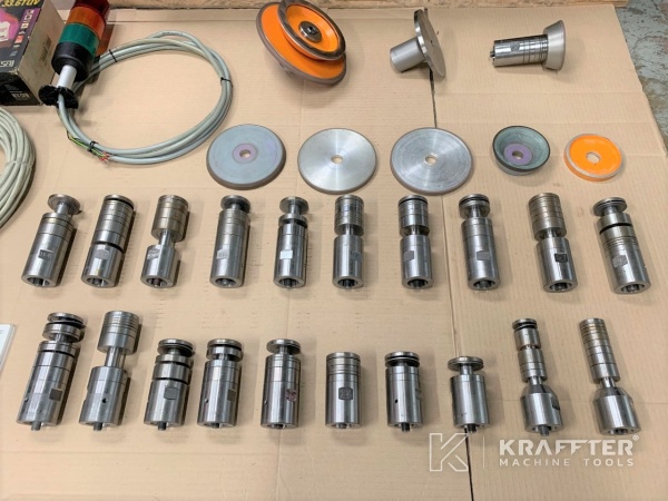 Maschinenausrüstung, Zubehör für CNC Werkzeugschleifmaschine WALTER Helitronic Power 20689-969